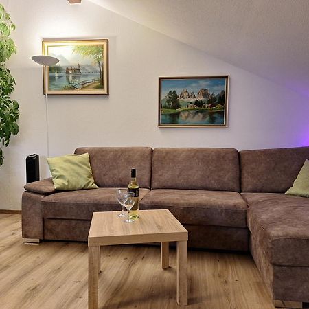 גמונדן Ferienwohnung Schicker מראה חיצוני תמונה
